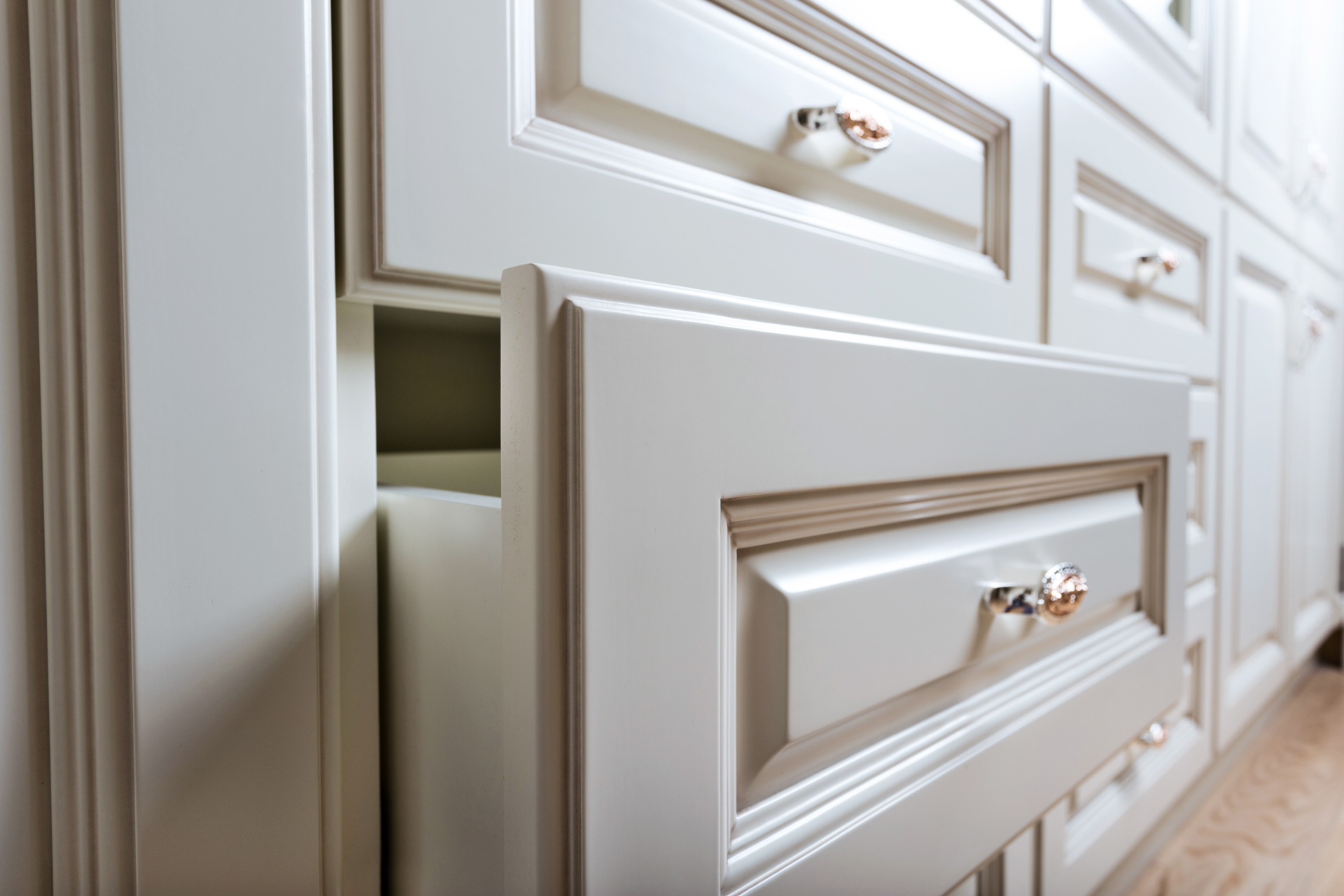 6 Types of Decorative Cabinet Hardware for Your Kitchen Renovation — The  Style Box - A Design/Build Company
