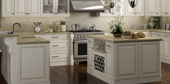 3 Timeless Antique White Kitchen Cabinet Designs | CabinetCorp